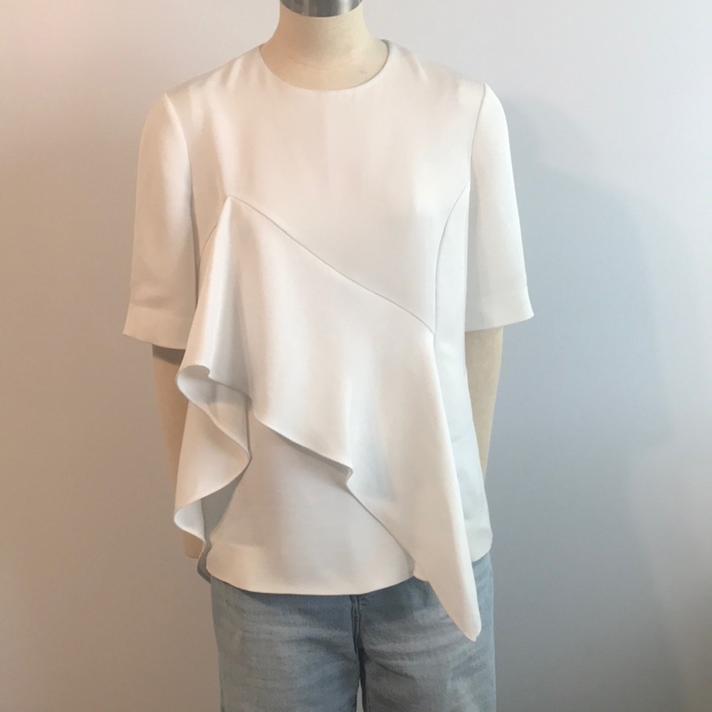 Diane Von Furstenberg Cream Asymmetrical Ruffled Blouse size 4